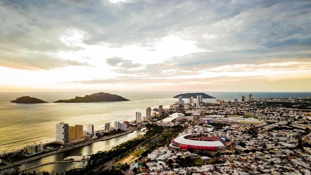Estadio Beis Central Park Acuario Mazatlan Exterior photo